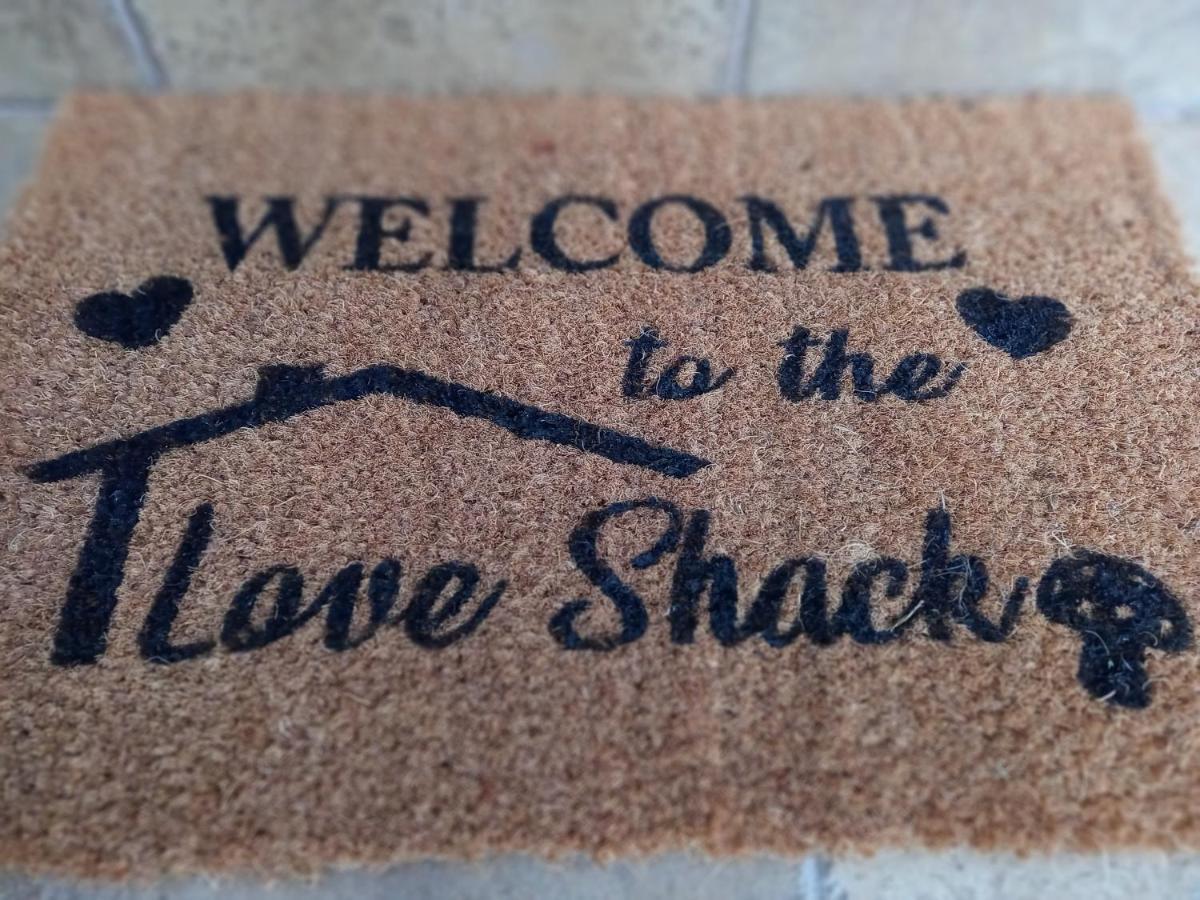 Love Shack Колашин Экстерьер фото